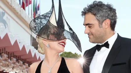 related_news_inside_blogsليدي غاغا تكشف تفاصيل زفافها المنتظر مع مايكل بولانسكي