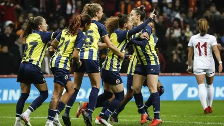 related_news_inside_blogsقرار تاريخي من "الفيفا" لتعزيز دور المرأة في كرة القدم