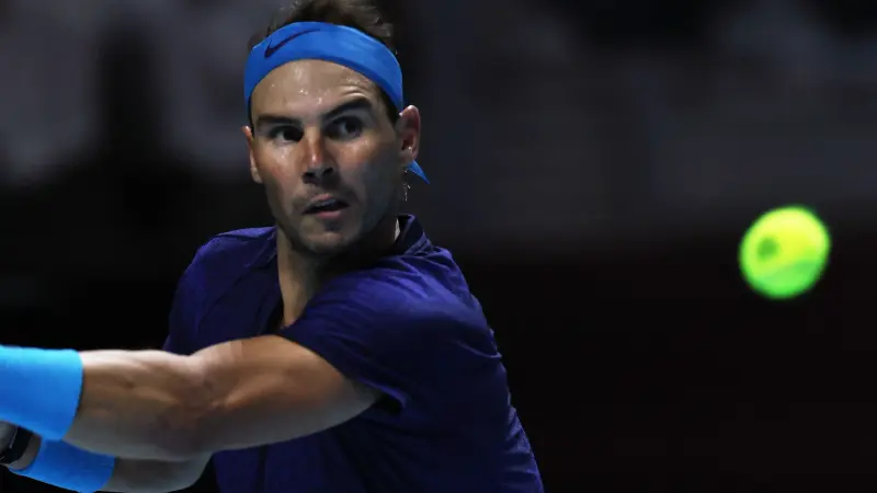 فيديو - نادال يثير الشكوك قبل مشاركته الأخيرة في عالم التنس