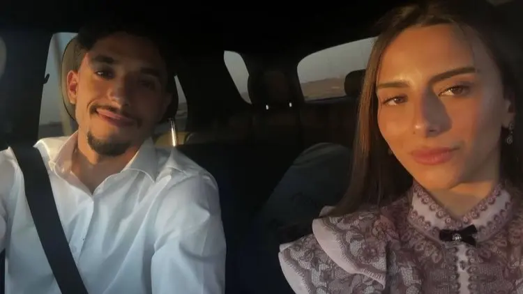 من هي جيلان الجباس خطيبة عمر مرموش؟