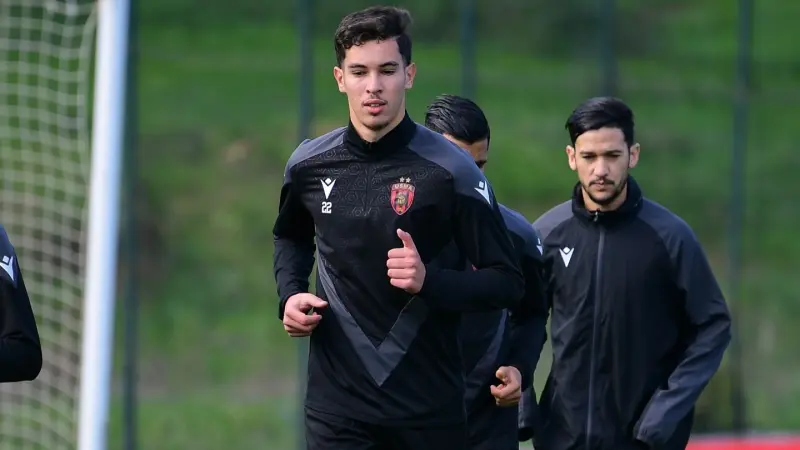 القنوات الناقلة لمباراة اتحاد العاصمة ضد اتحاد الحراش في كأس الجزائر مع الموعد والتشكيلة