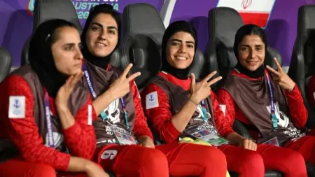 related_news_inside_blogsعودة لاعبات منتخب إيران من أستراليا بعد سحب طلبات اللجوء