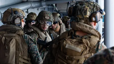 related_news_inside_blogsحرب إيران.. "الحوثيون" يشعلون الجبهة وترامب أمام خيارات صعبة