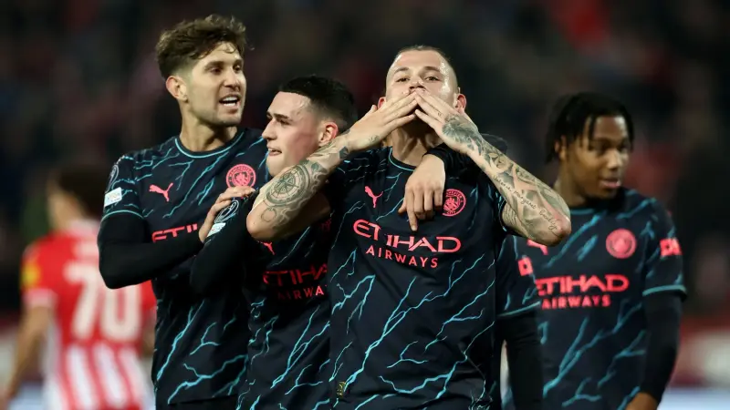 دوري أبطال أوروبا.. بدلاء وناشئو مانشستر سيتي يقودونه للعلامة الكاملة على حساب النجم الأحمر