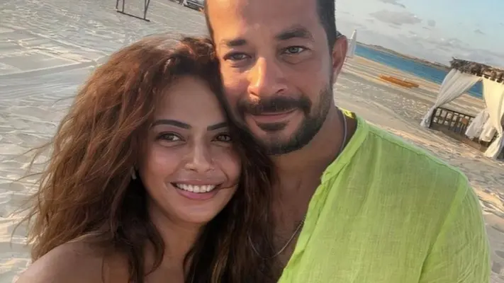 مفاجأة.. هكذا رد شريف سلامة وداليا مصطفى على شائعة انفصالهما