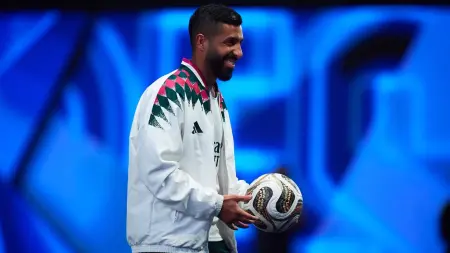 related_news_inside_blogsكأس العالم للأندية لدوري الملوك - مساعد الفوزان يسجل ركلة جزاء خلال خسارة فريق فواز