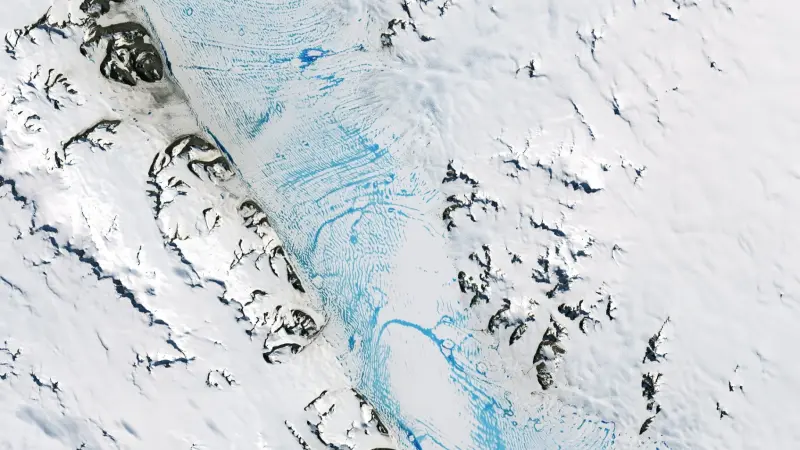 كارثة تنتظر العالم.. تيارات المحيطات حول القطب الجنوبي تتجه نحو السكون