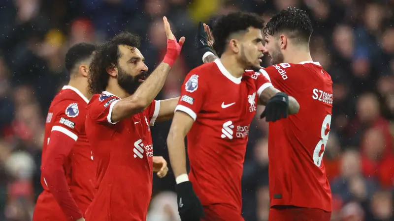 الدوري الإنجليزي.. صلاح ينجو من لعنة الكريسماس ويقود ليفربول للصدارة أمام نيوكاسل