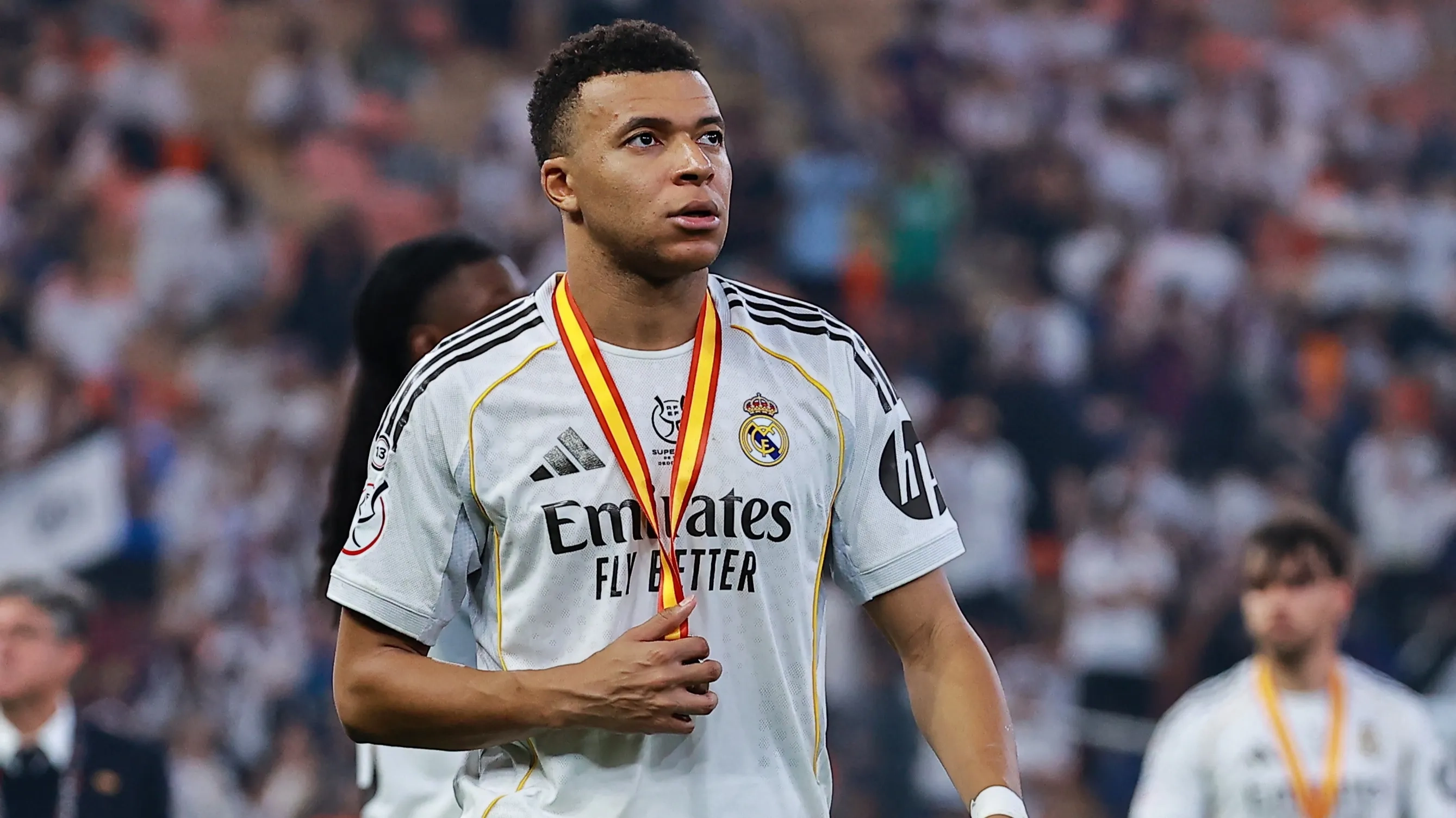 تشكيلة ريال مدريد اليوم أمام ليفانتي والغيابات.. موقف كيليان مبابي 