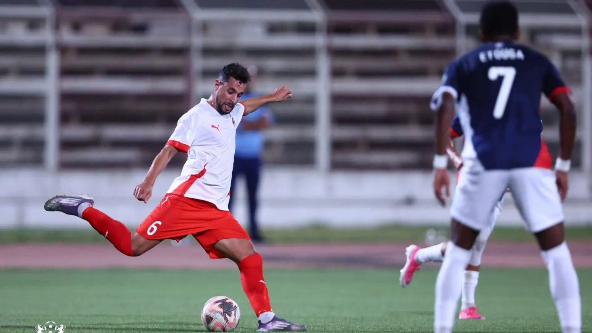 النادي الرياضي القسنطيني يواجه أولمبي الشلف في الجولة الثانية من الدوري الجزائري (إكس) النادي الرياضي القسنطيني يواجه أولمبي الشلف في الجولة الثانية من الدوري الجزائري (إكس)
