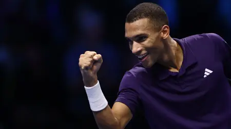 related_news_inside_blogsبطولة دبي للتنس - فافرينكا يودع البطولة وتأهل مدفيديف إلى ربع النهائي