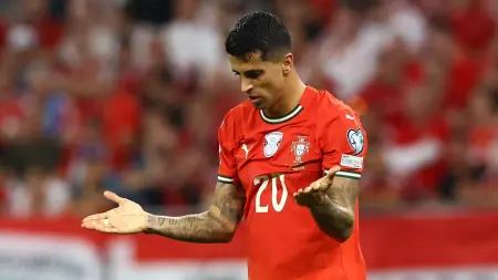 related_news_inside_blogsتقارير: برشلونة يخطف خدمات جواو كانسيلو من إنتر ميلان