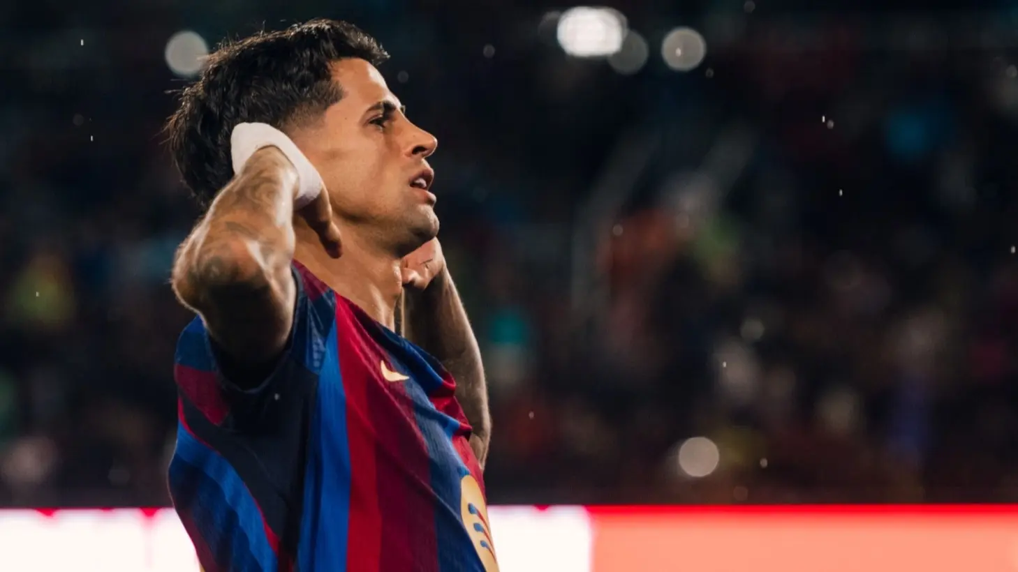 مباراة برشلونة ضد راسينغ سانتاندير في الدوري الإسباني مباراة برشلونة ضد راسينغ سانتاندير في الدوري الإسباني