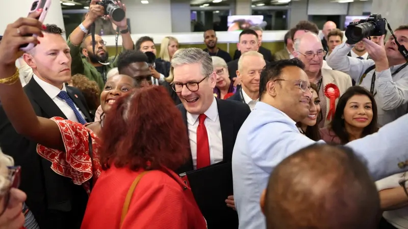 ستارمر: الناخبون قالوا كلمتهم وبريطانيا جاهزة للتغيير