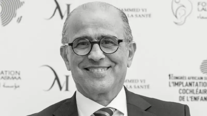 وفاة رائد الصحة السمعية في المغرب.. من هو الدكتور خالد السنوسي؟