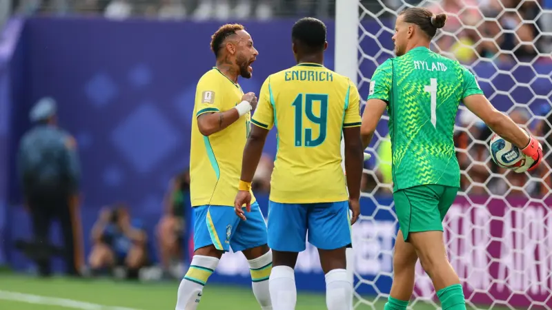 كأس العالم 2026 - حارس النرويج: التصدي لركلة الجزاء ألهمتنا الفوز على البرازيل
