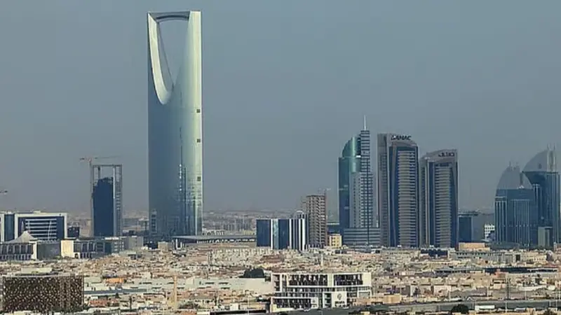 عاصفة رعدية متوقعة في السعودية.. هذه المناطق التي ستشملها