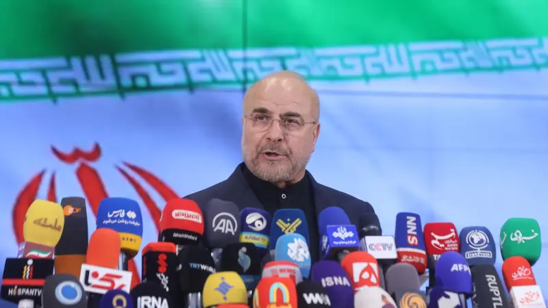 قاليباف: أمن مضيق هرمز مرهون برحيل القوات الأميركية