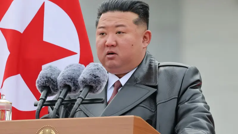 "تشاركنا الدماء".. رسالة صادمة من كيم جونغ أون لبوتين