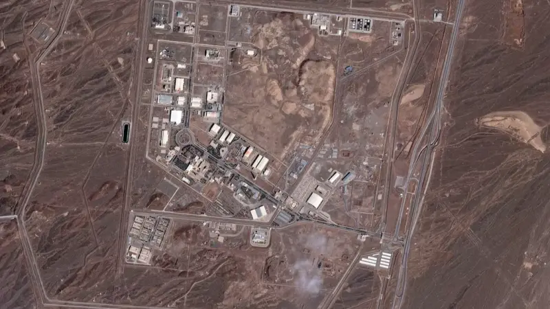 إيران تنفي استئناف تخصيب اليورانيوم