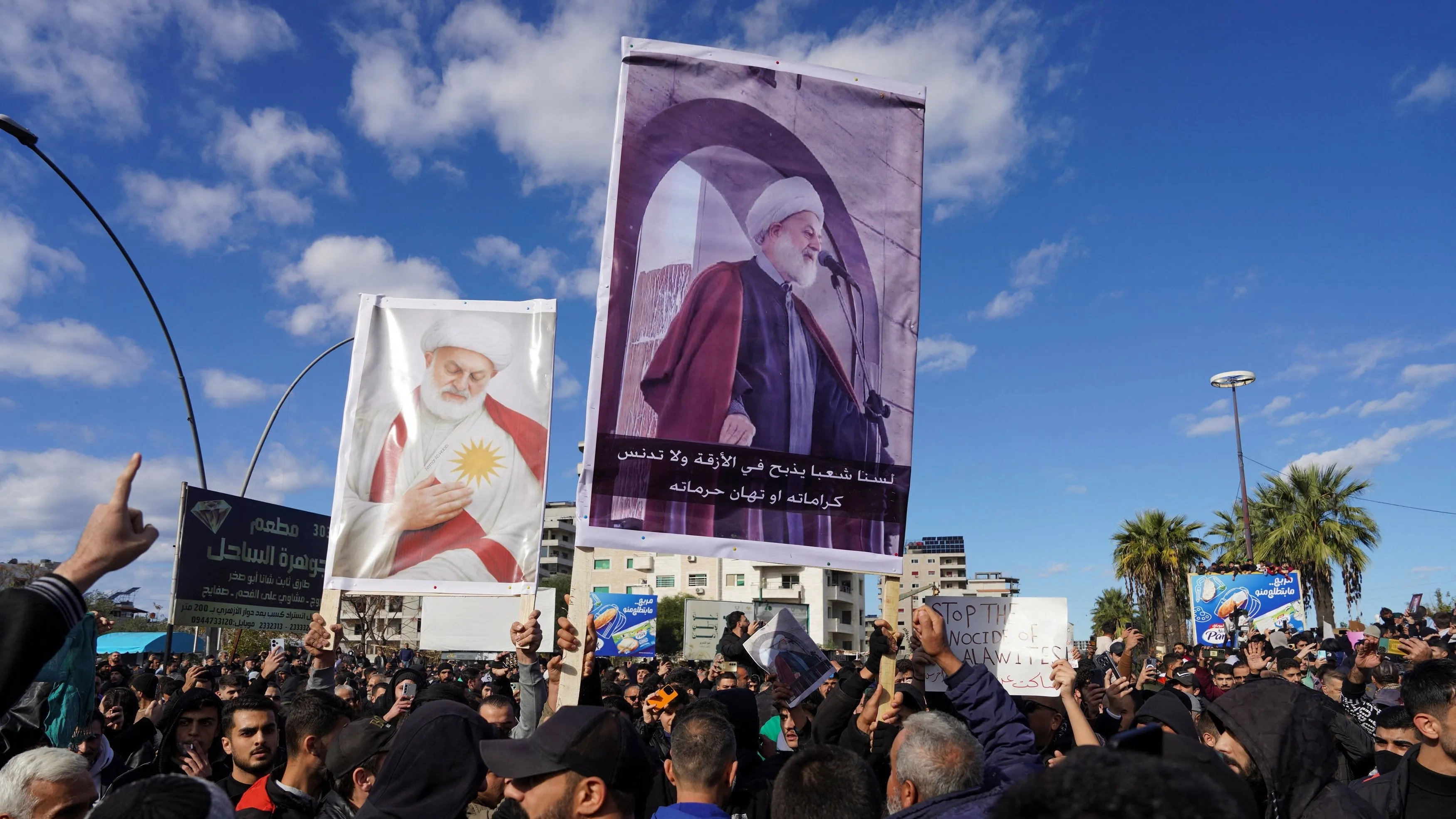 فلول الأسد في لبنان.. مصدر رسمي يحذّر ويدعو إلى التحقيق 