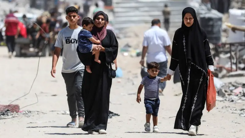 مدينتان فرنسيتان تعلنان استعدادهما لاستقبال لاجئين من غزة