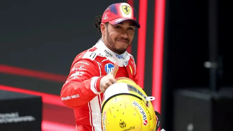 كيف تجاوز لويس هاميلتون بدايته المعقدة مع فريق فيراري؟