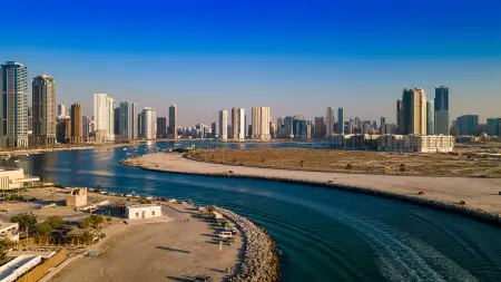 related_news_inside_blogsالإمارات.. استهداف مبنى شركة الاتصالات "دو" بالفجيرة بمسيّرة إيرانية