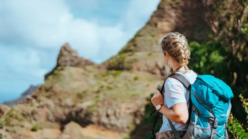 هل تعاني من الإمساك خلال سفرك؟ إليك الحلّ