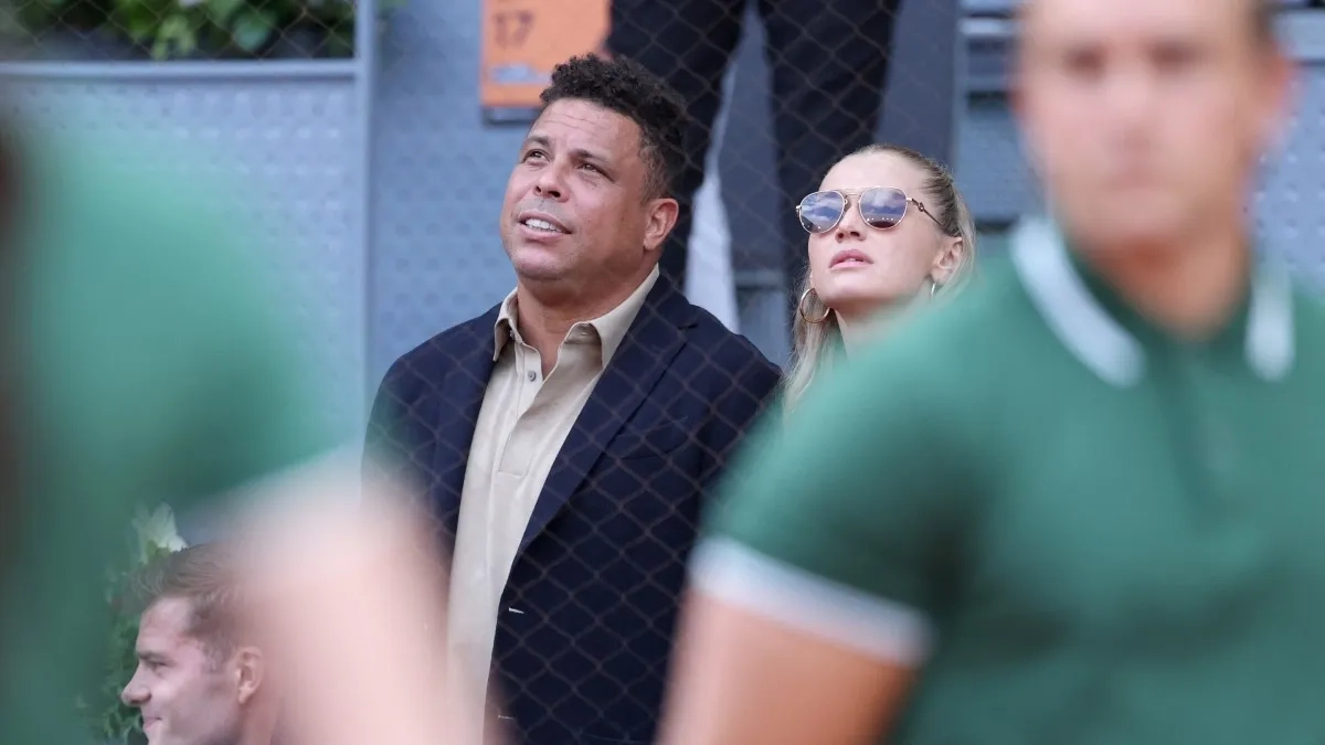 رونالدو الظاهرة يكشف القصة الحقيقية لإصابته قبل نهائي كأس العالم 1998 