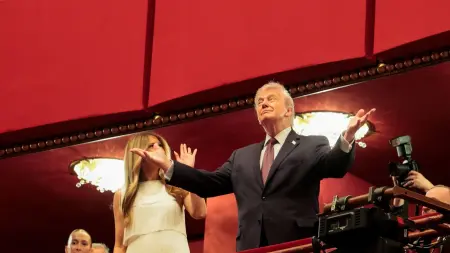 related_news_inside_blogsجدل وعقبات قانونية بشأن قاعة الرقص بالبيت الأبيض.. ما القصة؟