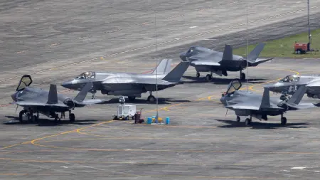 related_news_inside_blogsاستطلاع: غالبية الأميركيين يرون حرب إيران تجاوزت الحد