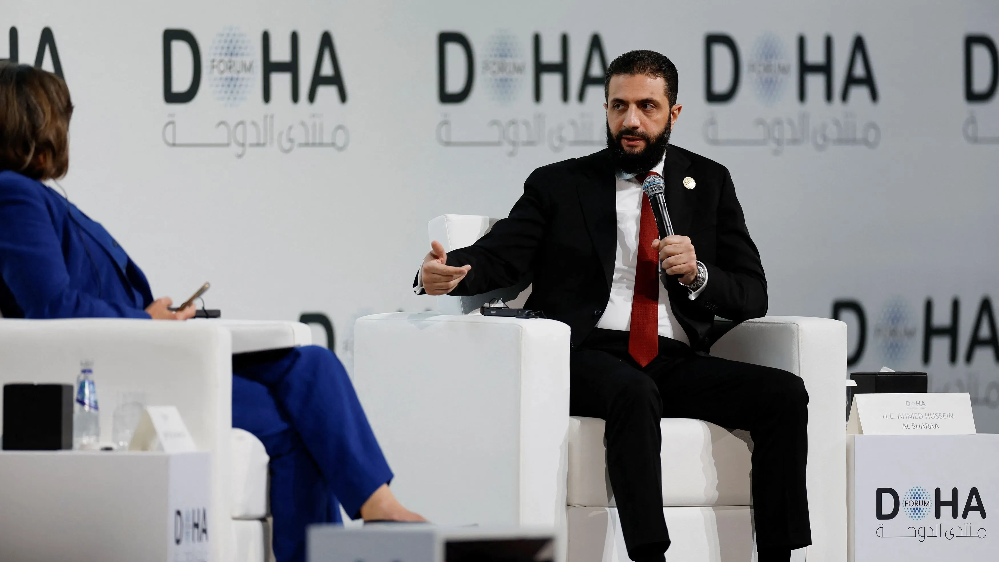 الشرع: التعافي الاقتصادي سيعزز الاستقرار في سوريا 