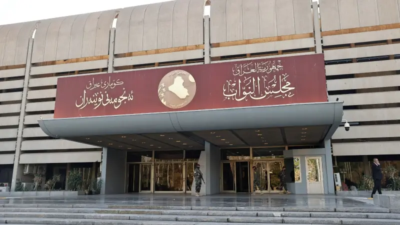 ترشيحات طائفية وعائلية.. قائمة السفراء تثير الغضب في العراق