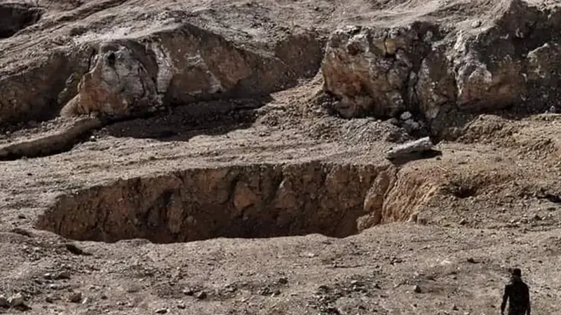 فيديو - سر مقبرة الخسفة في العراق.. مستودع الموت الذي أخفته داعش