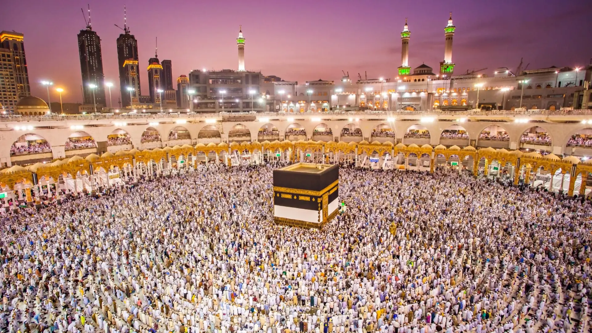 الحج بالإنابة وسيلة العاجزين عن السفر لأداء الفريضة وتنتشر بلبنان