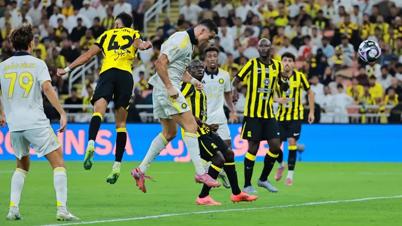 القنوات الناقلة لمباراة النصر ضد الاتحاد اليوم في الدوري السعودي مع الموعد