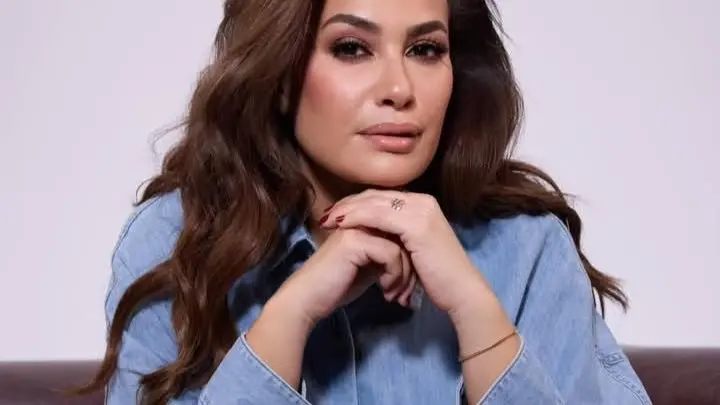 جدل واسع حول حقيقة ترحيل هند صبري