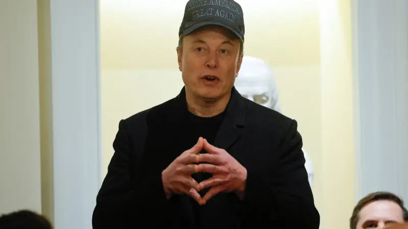 ماسك يكشف: الحكومة ألغت جهود الوقاية من الإيبولا دون قصد