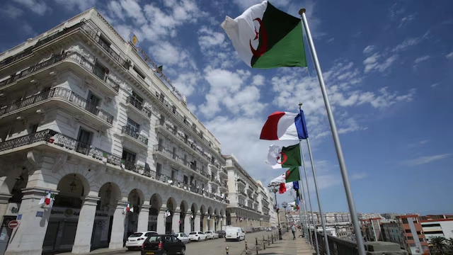 صور- ما هو قانون تجريم الاستعمار الفرنسي في الجزائر؟ 