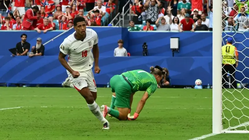 كأس العالم 2026 - فيديو: واقعة طريفة.. هل كان يجب إلغاء هدف بيلينغهام الأول أمام النرويج؟