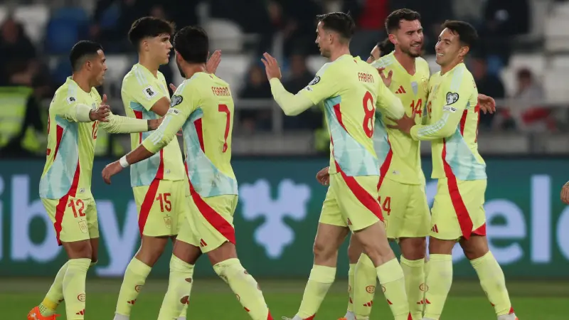 تصفيات كأس العالم 2026 - تركيا تضمن الملحق.. ماذا تحتاج إسبانيا لحسم التأهل؟