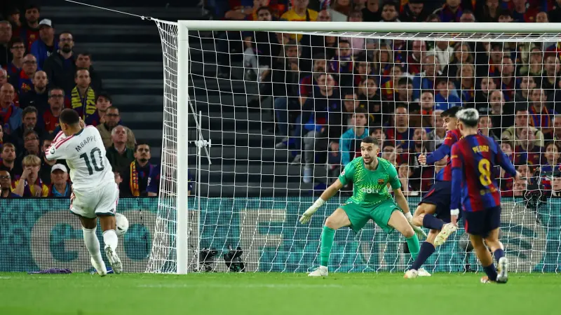 بث مباشر - مباراة الكلاسيكو برشلونة ضد ريال مدريد في الدوري الإسباني لحظة بلحظة