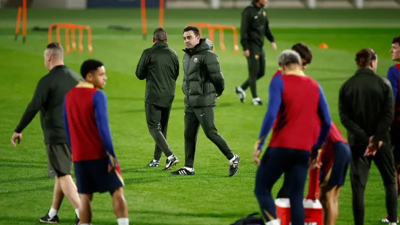 معلق مباراة برشلونة وغرناطة اليوم.. فخر اليمن يعود للتعليق على لقاءات البارسا