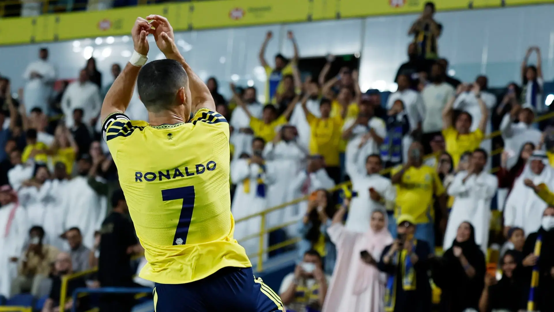 كريستيانو رونالدو مستعد لمواصلة التألق مع النصر (رويترز) كريستيانو رونالدو مستعد لمواصلة التألق مع النصر (رويترز)