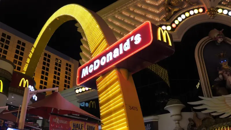 بعد بكتيريا الوجبات.. أزمة صحية جديدة تعصف بـ"ماكدونالدز"