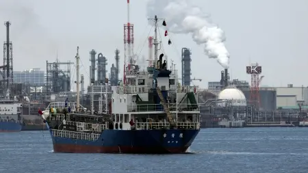 related_news_inside_blogsترامب يرحب بتدفق ناقلات النفط الفارغة إلى الولايات المتحدة