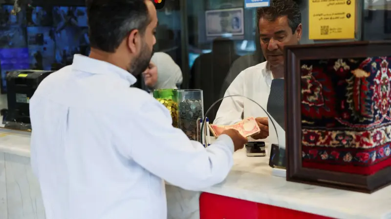 سعر الدولار مقابل الدينار العراقي اليوم الثلاثاء 18/8/2026 في السوق السوداء