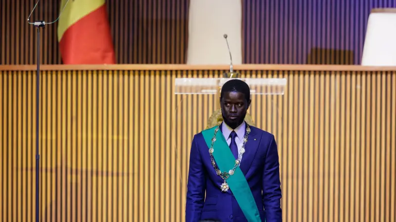 فيديو - الأصغر في تاريخ البلاد.. فاي يؤدي اليمين رئيسا للسنغال