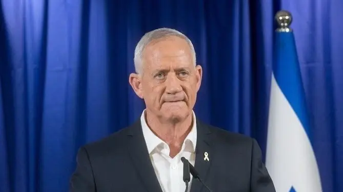 وزير الدفاع الإسرائيلي السابق يطلق حملة "تحول ديمقراطي" داخل حزبه